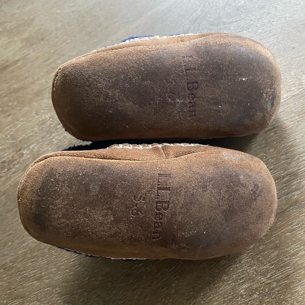 L.L. Bean | Cozy Toddler Slippers • Size 5/6 - Picture 8 of 9